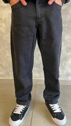 25209109 Calça Over Denim Orange na internet