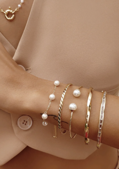 PULSEIRA AJUSTÁVEL DE PÉROLA - comprar online