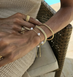 PULSEIRA COM PÉROLA - comprar online