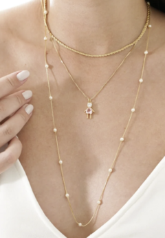 COLAR COM PINGENTE MENINA AFETO - comprar online