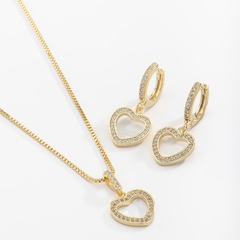 CConjunto Coração Vazado com Microzircônias
