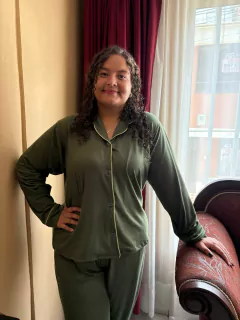 Pijama camisa manga larga y pantalón en internet