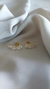 Brinco Liz ear cuff com banho de ouro 18K