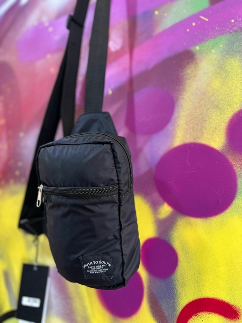 Shoulderbag South To South
