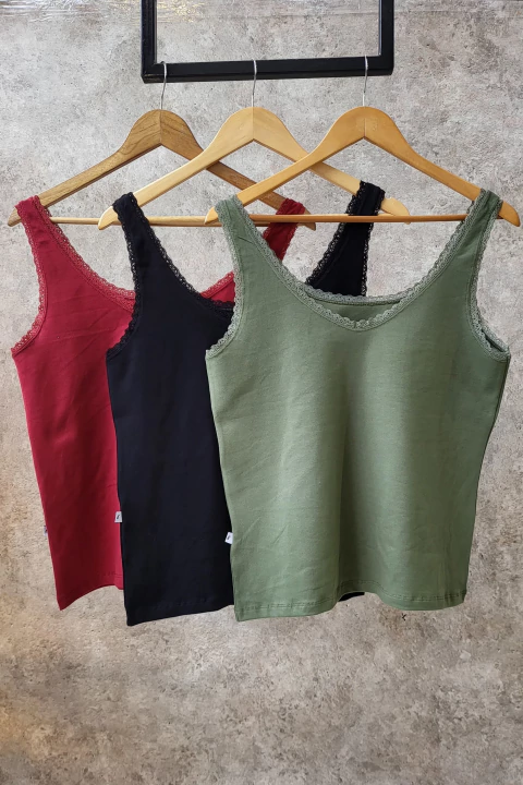 Musculosa con puntilla - comprar online