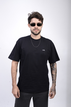 Imagem do CAMISA OVERSIZED ARMORED HEART