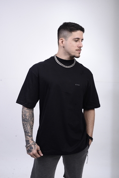 CAMISA OVERSIZED ARMORED HEART - comprar online