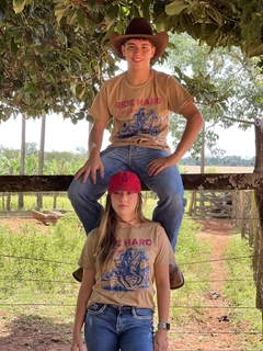 Camiseta Live Free na internet