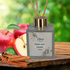 Aromatizador Difusor de Varetas em Vidro 50ml - Maçã com Canela - comprar online