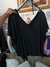 Blusa negra murciélago en internet