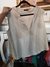 Musculosa en V - comprar online