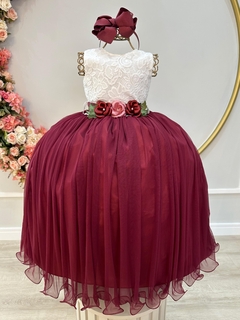 Vestido luxo com cinto de flores
