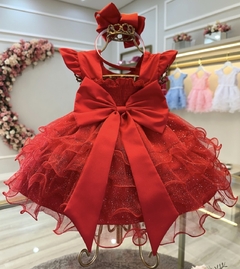 Vestido vermelho na internet