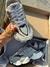 Tênis New Balance 9060 Cinza com Detalhes em Grafite na internet