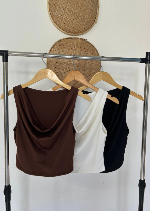 BLUSA DECOTE KIM