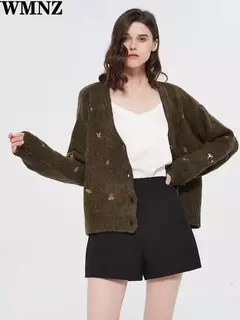 Cardigan Bordado Vintage Elegante - comprar online