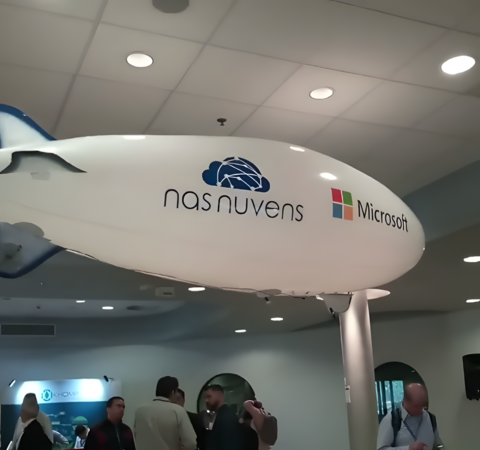 Dirigível Indoor e Outdoor - comprar online