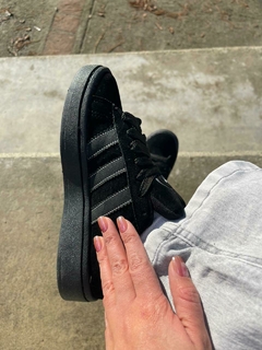 Campus Black