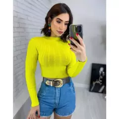BLUSINHA CROOP TRICOT MODAL COM TRANÇAS - loja online