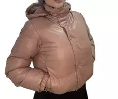 Jaqueta Puffer Cropped Feminina Gola Alta Com Fecho Frontal - comprar online