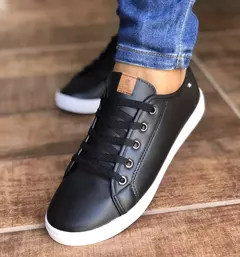 TÊNIS FEMININO CASUAL PRETO TENIS SAPATENIS CASUAL BELLA na internet