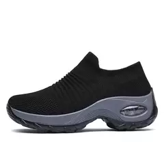 Tênis Feminino Estilo Meia em Malha Respirável com Plataforma de Fundo Grosso - Eleve Sua Altura com Conforto e Estilo ao Ar Livre - comprar online