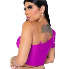 Cropped Feminino Nula Decote V Nó Torcido Uma Manga Curta E Outra Com Alça na internet