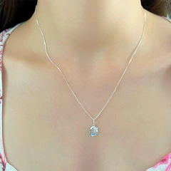 COLAR DE PRATA 925 COM PINGENTE DE MENINO DE BONÉ