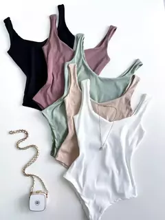 Body Feminino Ribana Regata Decote Coração - EMISVILLE