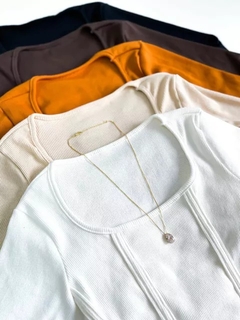 Cropped Feminino Manga Longa de Bico - EMISVILLE
