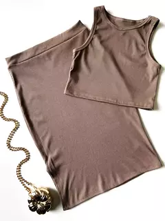CONJUNTO FEMININO EM RIBANA REGATA E SAIA MIDI DANIELE REF. 1061