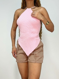 CROPPED FEMININO EM TRICÔ MODAL FRENTE ÚNICA COM BICO GEIZA REF. 1411