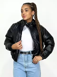 JAQUETA FEMININA PUFFER EM COURINO COM CAPUZ REMOVÍVEL RAYCA REF. 1491