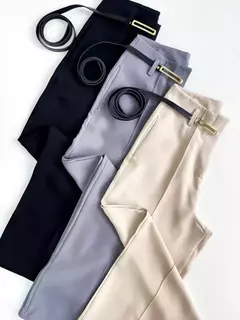 Imagem do CALÇA FEMININA PANTALONA EM ALFAIATARIA COM CINTO NATASHA REF. 1013