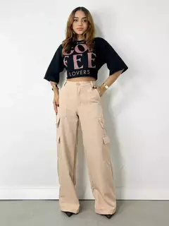 CALÇA FEMININA ALFAIATARIA PANTALONA CARGO DOROTI REF. 973 na internet