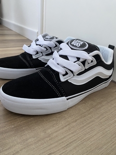 2X1 Vans Knu Plus Classic y Vans Knu Plus Black - Fine Kicks