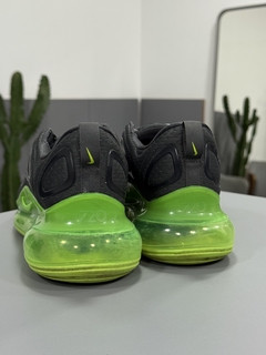 Nike Air Max 720 Anthracite Eletric Green na internet