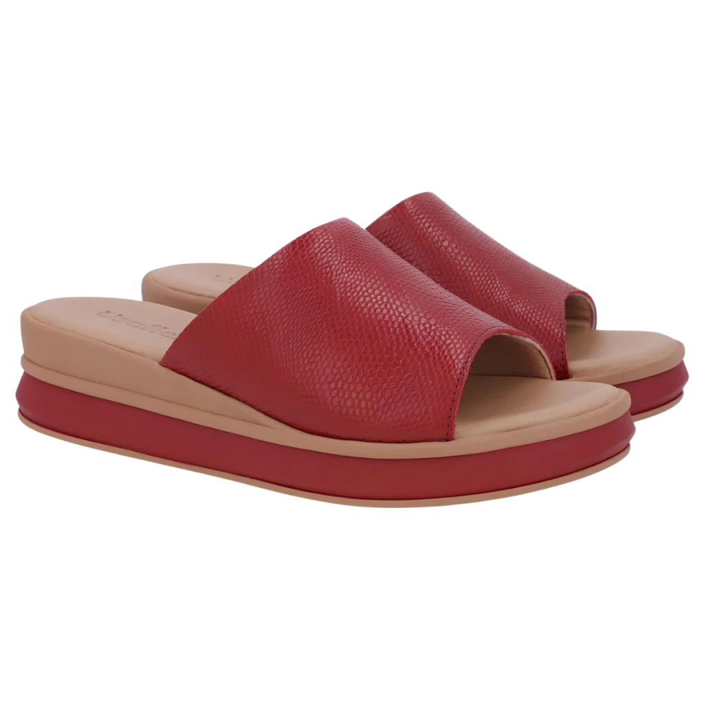 TAMANCO EM COURO VERMELHO ROUGE