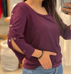 Camiseta con botones ♥️