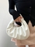 Imagem do Bolsa de Mão de Couro com Pregas em Formato de Nuvem