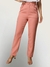 Imagem do Calça Alfaiataria Slim – A Elegância Que Veste o Dia a Dia