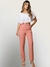 Calça Alfaiataria Slim – A Elegância Que Veste o Dia a Dia na internet