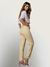 Calça Alfaiataria Slim – A Elegância Que Veste o Dia a Dia na internet