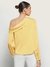 Imagem do Camisa Feminina BizChic em Cetim com Babado Assimétrico
