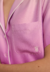 Pijama curto tons marcantes na internet