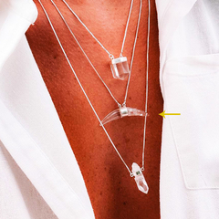 Colar Dente Tribal Cristal - comprar online