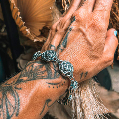 Pulseira Rosas Eletroformação - comprar online