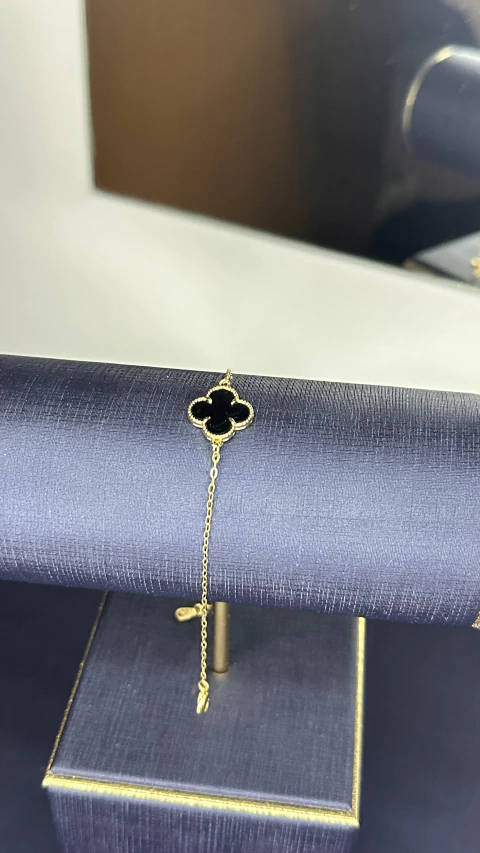Pulseira trevo inspiração