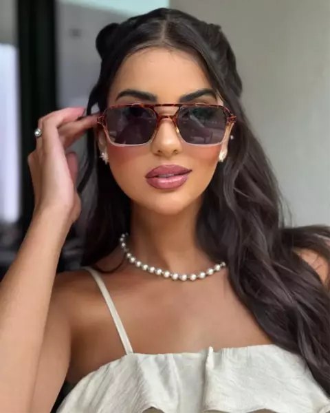 Óculos de Sol Retangular Robin - comprar online