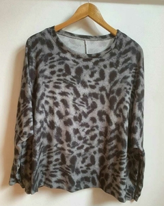SWEATER PRINT GRIS OVERSIDE - comprar online